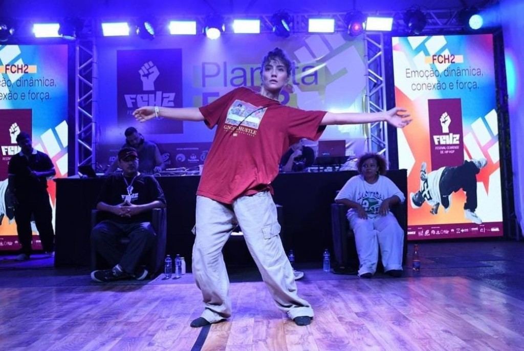 As batalhas de hip hop dance foram gratuitas e abertas ao público no Jardim do TJA. 
